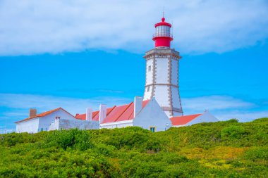 Cabo Espichel 'deki deniz feneri Portekiz' deki doğal park Arrabida 'da..