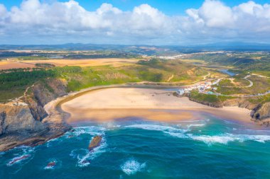 Portekiz 'deki Praia de Ohexe Manzarası.