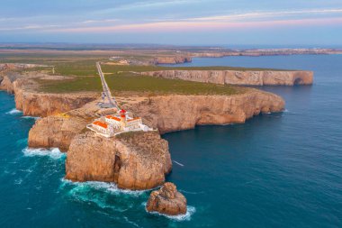 Portekiz 'de gün batımında Cabo de Sao Vicente.