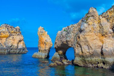 Portekiz, Lagos yakınlarındaki Ponta da Piedade uçurumları.