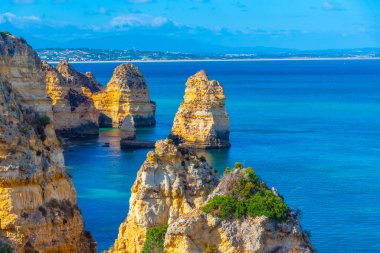 Portekiz, Lagos yakınlarındaki Ponta da Piedade uçurumları.