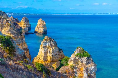 Portekiz, Lagos yakınlarındaki Ponta da Piedade uçurumları.