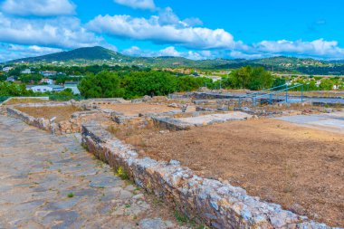 Milreu Portekiz 'in Algarve bölgesinde bir Roma villasının kalıntıları.
