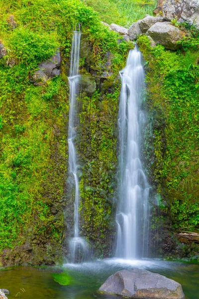 Cachoeira Perto Poco Azul Ilha São Miguel Portugal — Fotografia de Stock