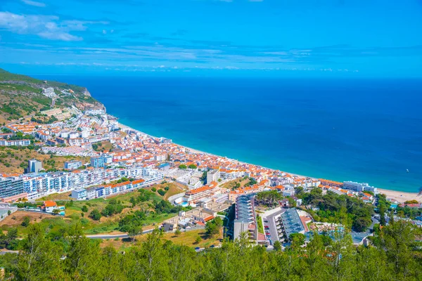 Portekiz kıyı kasabası Susimbra 'nın havadan görünüşü.