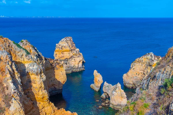 Portekiz, Lagos yakınlarındaki Ponta da Piedade uçurumları.