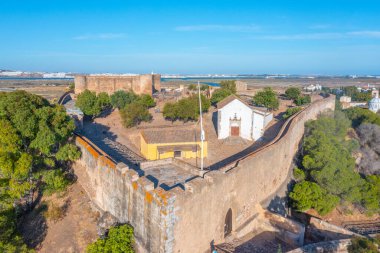 Castelo da Vila Castro Marim kasabasında, Portekiz.