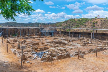 Alcacova harabeleri ve Mertola, Portekiz 'de bir İslami ev..