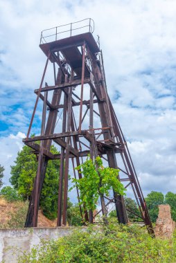 Portekiz 'deki Minas de Sao Domingo' da terk edilmiş bir maden binası..