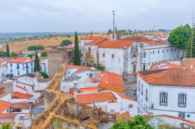 Portekiz 'in Panorama kenti Serpa.