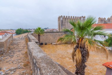 Portekiz, Serpa 'daki kale manzarası.