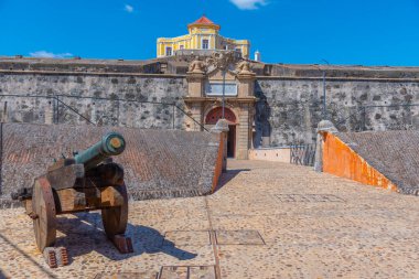 Portekiz kasabası Elvas 'taki zarif leydimizin kalesi..