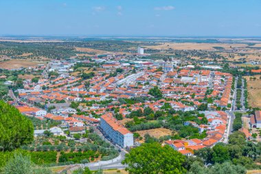 Portekiz şehri Elvas 'ın havadan görünüşü.