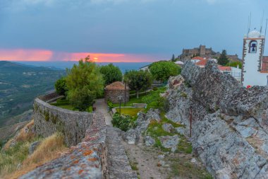 Portekiz şehri Marvao 'nun havadan görünüşü.