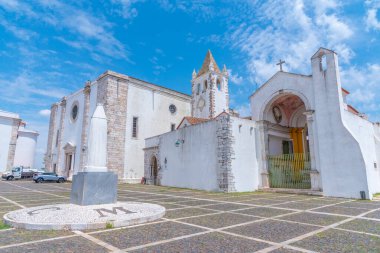 Estremoz, Portekiz 'deki Santa Maria Kilisesi.
