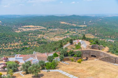 Portekiz 'in Evoramonte kasabasının hava manzarası.
