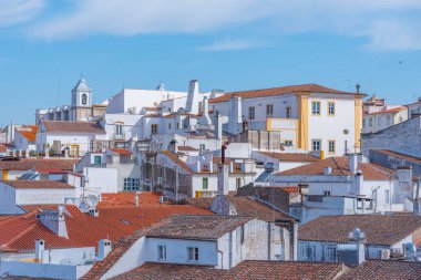 Portekiz şehri Evora 'nın havadan görünüşü.