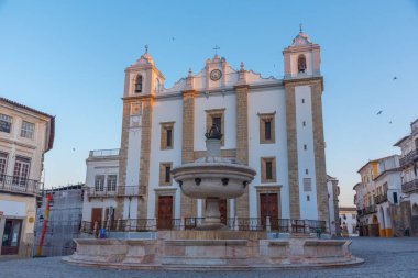 Portekiz, Evora 'daki Sao Antao Kilisesi.