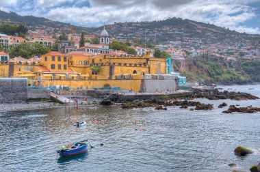 Portekiz 'in Funchal kasabasındaki Sao Thiago Kalesi..