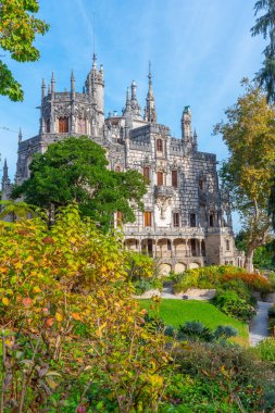 Portekiz, Sintra 'daki Quinta da Regaleira Sarayı' nın ana binası..