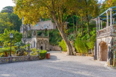 Portekiz, Sintra 'daki Quinta da Regaleira Sarayı' nın içindeki şapel..