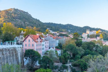 Portekiz şehri Sintra 'nın havadan görünüşü.