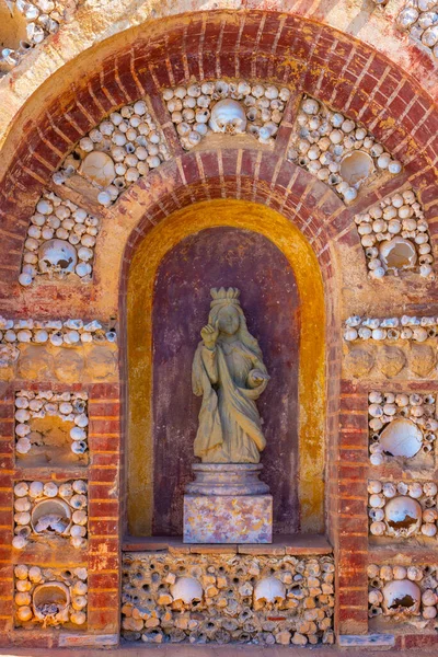 Altar Mit Totenköpfen Der Kathedrale Von Faro — Stockfoto