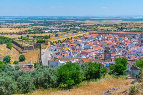 Portekiz şehri Elvas 'ın havadan görünüşü.