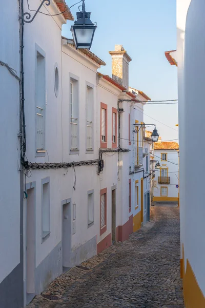 Úzká Ulice Portugalském Městě Evora — Stock fotografie