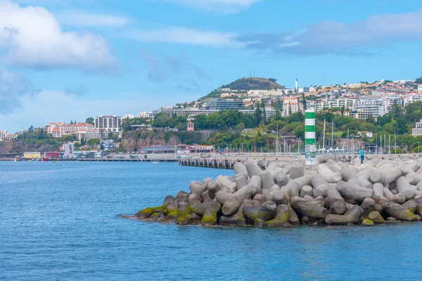 Pobřeží Portugalského Města Funchal — Stock fotografie