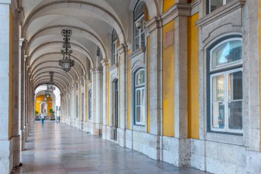 Lizbon, Portekiz'de praca do comercio'u çevreleyen bir çarşının detayı..