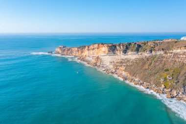 Portekiz 'in Nazare kasabasındaki Forte de Sao Miguel Arcanjo.
