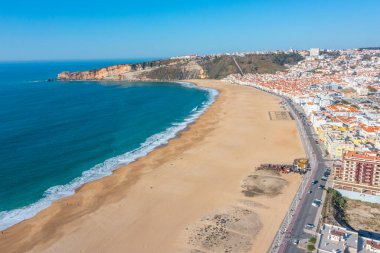 Portekiz 'in Nazare kasabasının Panorama manzarası.