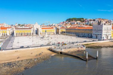 Lizbon, Portekiz 'de Praca do comercio' nun hava görüntüsü..