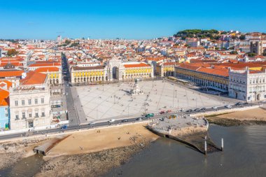 Lizbon, Portekiz 'de Praca do comercio' nun hava görüntüsü..
