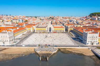 Lizbon, Portekiz 'de Praca do comercio' nun hava görüntüsü..