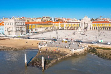 Lizbon, Portekiz 'de Praca do comercio' nun hava görüntüsü..
