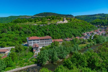 Bulgaristan 'ın Veliko Tarnovo kentindeki Trapezitsa kalesi