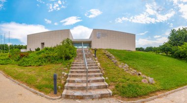 Bulgari 'deki Aleksandrovo Trakya mezarına adanmış müze