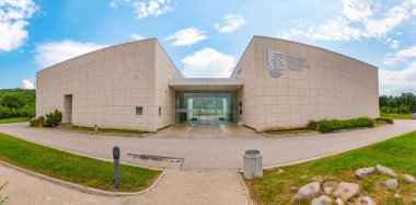 Bulgari 'deki Aleksandrovo Trakya mezarına adanmış müze