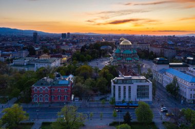 Bulgaristan 'ın Sofya kentindeki Alexander Nevski katedralinin hava manzarası