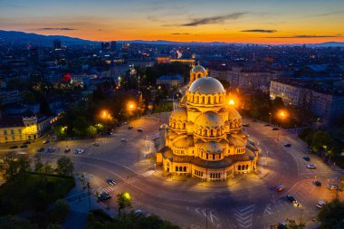 Bulgaristan 'ın Sofya kentindeki Alexander Nevski katedralinin hava manzarası