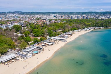 İspanya 'nın merkezi sahil manzaralı Varna kasabası.