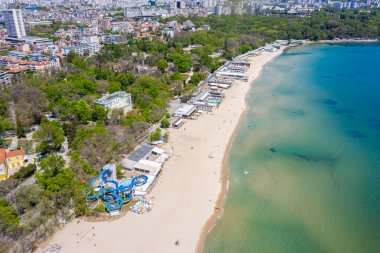 İspanya 'nın merkezi sahil manzaralı Varna kasabası.