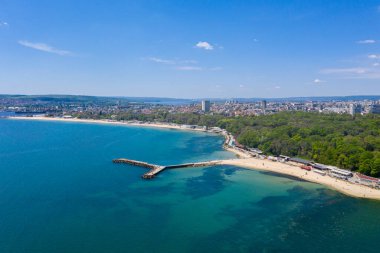 İspanya 'nın merkezi sahil manzaralı Varna kasabası.
