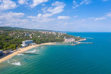 Bulgaristan 'ın Varna kenti yakınlarındaki Saint Konstantine ve Elena plajında