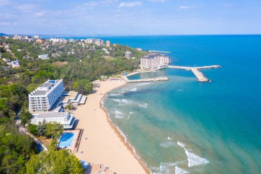 Bulgaristan 'ın Varna kenti yakınlarındaki Saint Konstantine ve Elena plajında