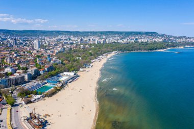 İspanya 'nın merkezi sahil manzaralı Varna kasabası.