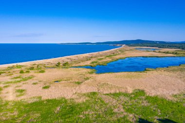 Bulgaristan 'da Sozopol yakınlarındaki sürücü plajının havadan görüntüsü