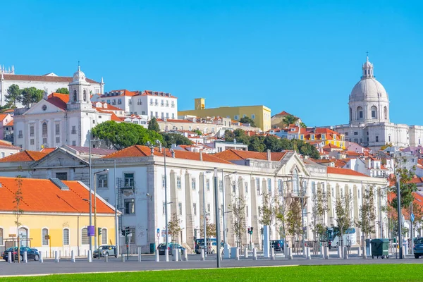 Paisaje Lisboa Salpicado Edificios Religiosos Portugal — Foto de Stock